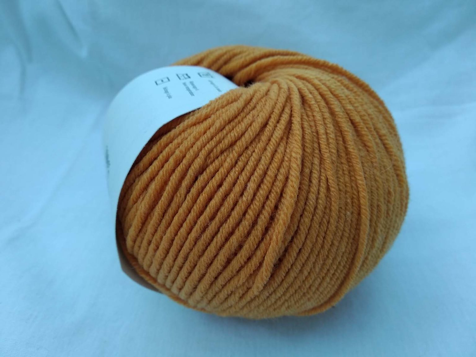 Laine Mérinos 50% - 10 Pelotes Jaune Pastel, Fabriqué En France, Idéal Tricot Et Crochet